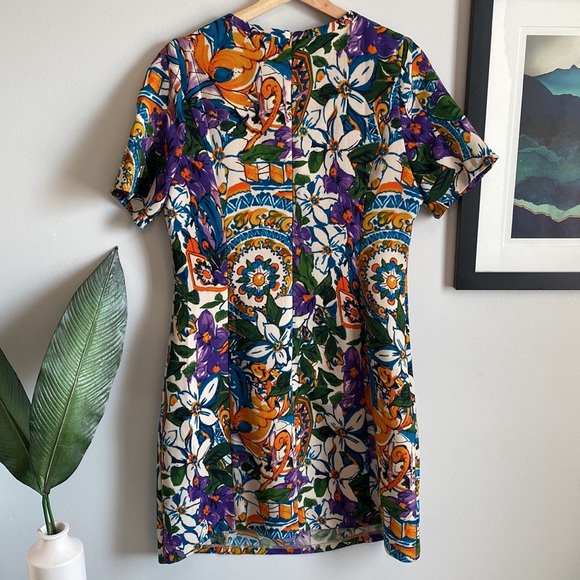 Retro Style Shift Dress - 60’s Vibes! - Picture 6 of 9